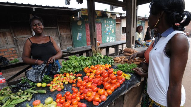 marchés_agriculteurs_acheteurs